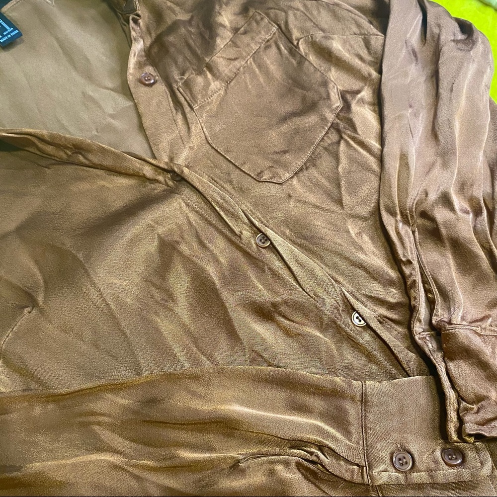 Satin Button Top - Picture 2 of 3